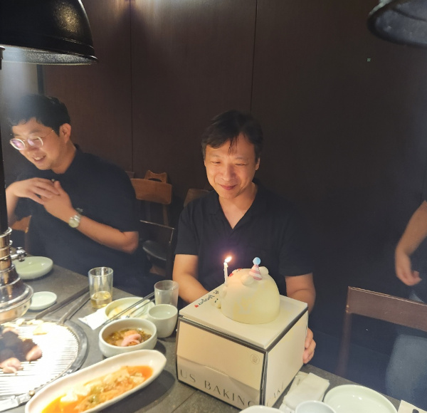 교수님 정교수 승진 및 임용 10주년 기념 축하 모임 대표이미지